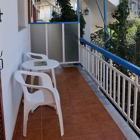 Seaview Self Catering Apartment - Helen No 1 Xiropigado Eksteriør billede