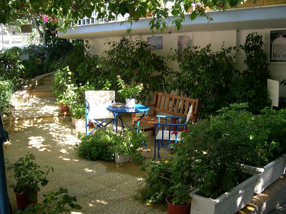 Seaview Self Catering Apartment - Helen No 1 Xiropigado Eksteriør billede