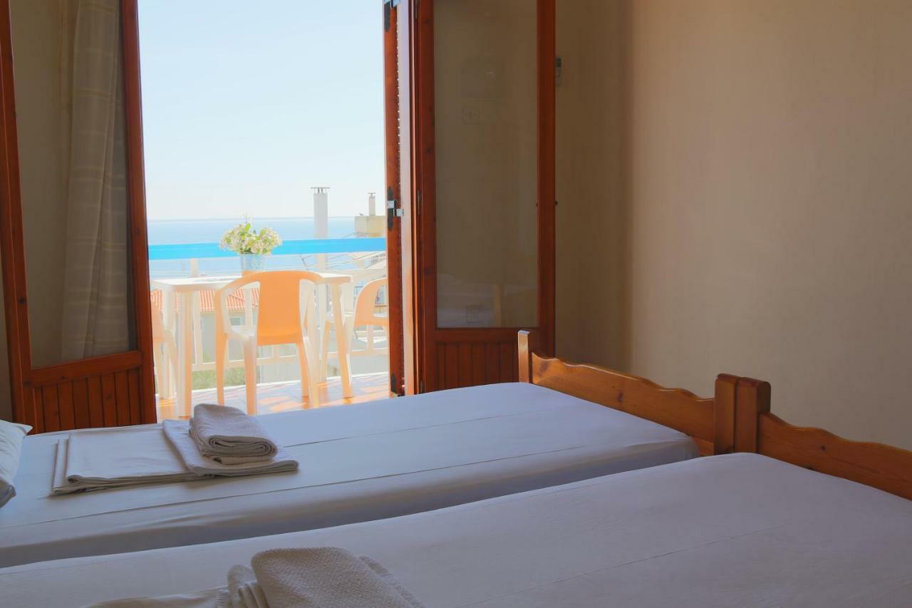 Seaview Self Catering Apartment - Helen No 1 Xiropigado Eksteriør billede